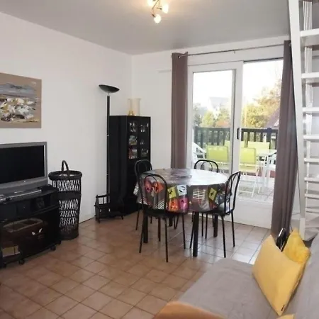 Appartement Cabourg, 3 Pieces, 6 Personnes - Fr-1-465-12 * קאבורג